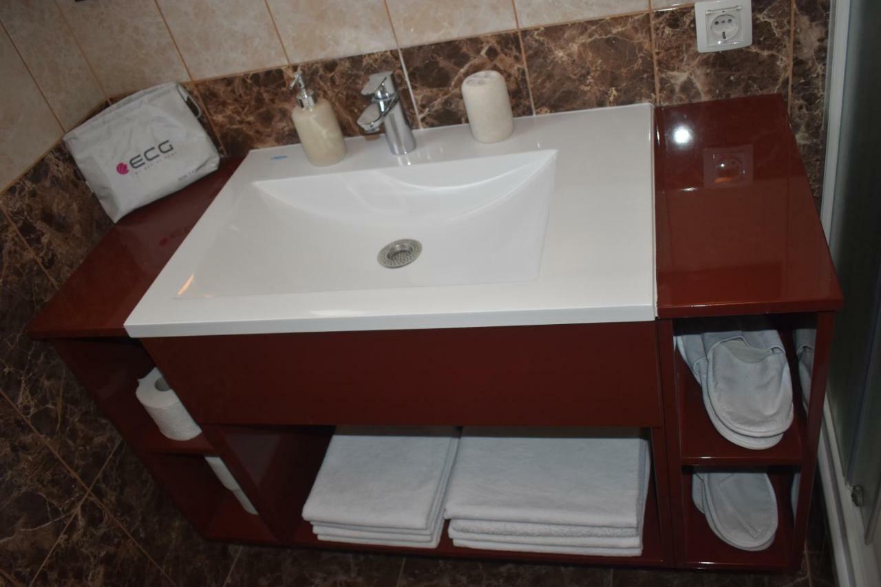 Ethno House Izvor Hotell Vrelo Koreničko Exteriör bild