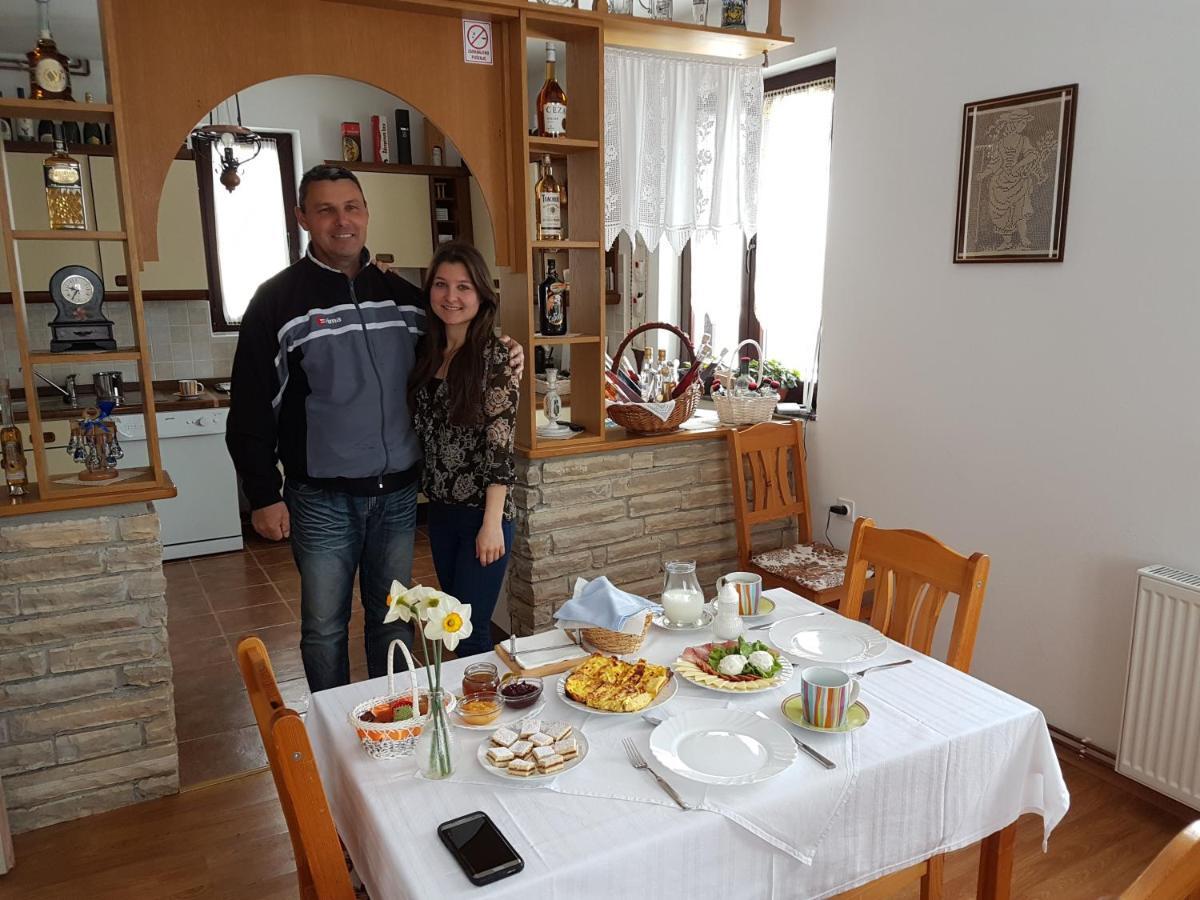 Ethno House Izvor Hotell Vrelo Koreničko Exteriör bild