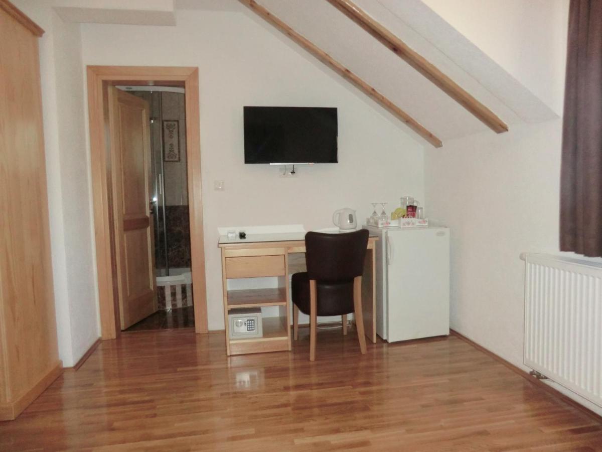 Ethno House Izvor Hotell Vrelo Koreničko Exteriör bild