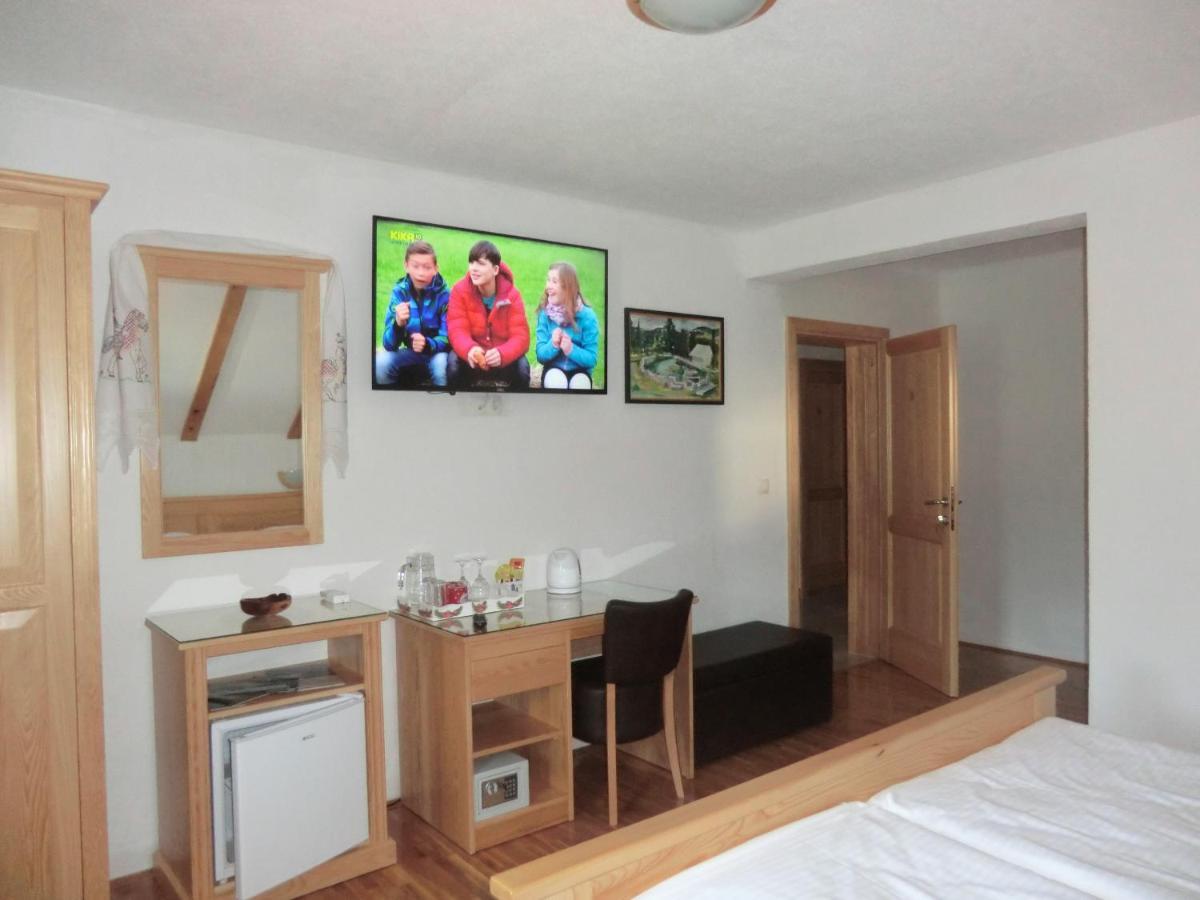 Ethno House Izvor Hotell Vrelo Koreničko Exteriör bild